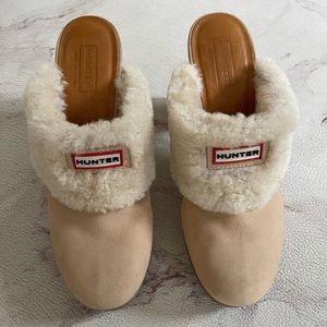Hunter Shearling Lined Cream Leather Clogs Heels Mules Womens US 7
